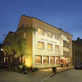 Comfort Hotel tom Kyle