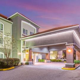 Stay Express Inn & Suites - Mobile, Al，位于莫比尔的酒店
