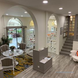 Hotel Biney,位于罗德兹的酒店
