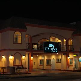 ERTH INN by AGA Maywood，位于Maywood的酒店