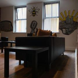 Spacious Shude Hill Apartment With Balcony，位于曼彻斯特的酒店