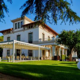 Hotel Arrey Alella，位于阿莱利亚的酒店