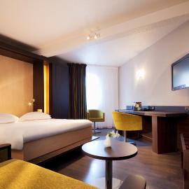 Escale Oceania Vannes Centre，位于瓦讷的酒店