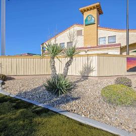 La Quinta Inn by Wyndham El Paso Cielo Vista,位于埃尔帕索的酒店