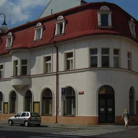 Hotel Mrázek，位于帕尔杜比采的酒店