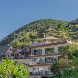 Hotel Lipmann "Am Klosterberg"，位于拜尔施泰因的酒店