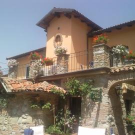 Il Portico,位于Carrosio的酒店