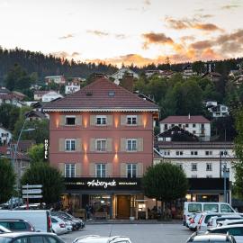Hôtel Restaurant l'Aubergade,位于热拉梅的酒店