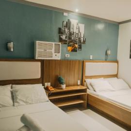 The Urban Pod Hotel，位于卡加盐德奥罗的酒店
