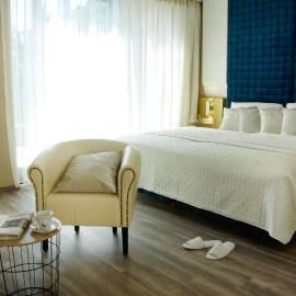 Hotel Athen Kelsterbach Frankfurt Airport，位于克尔斯特尔巴赫的酒店