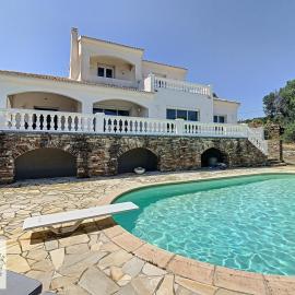 Seaview villa Marlau，位于马奇纳奇奥的酒店