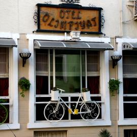 Olimpiyat Hotel Izmir，位于伊兹密尔的酒店
