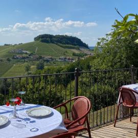 Felicin - Ristorante Albergo "Dimora Storica",位于蒙福特达尔巴的酒店