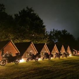 Camping Drina，位于福查的酒店