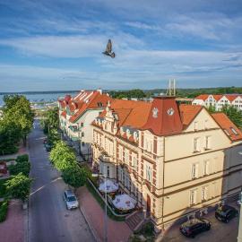 Hotel Masovia，位于吉日茨科的酒店