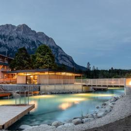 Hotel & Glamping Gerhardhof by ALPAMI，位于Wildermieming的酒店