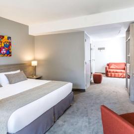 Best Western Linko Aubagne，位于欧巴涅的酒店