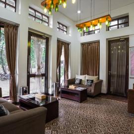 Jambuluwuk Heritage Menteng Suites，位于雅加达的酒店