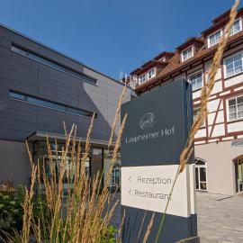AKZENT Hotel Laupheimer Hof，位于劳普海姆的酒店