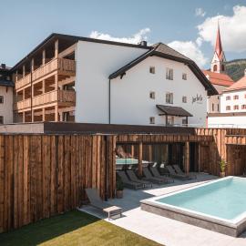 Hotel Gasthof Jochele，位于法尔泽斯的酒店