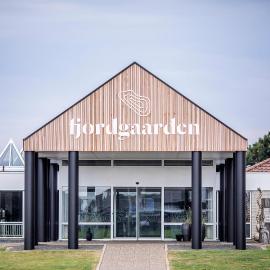 Fjordgaarden - Spa - Hotel - Konference，位于灵克宾的酒店