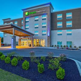 Holiday Inn Express & Suites - Lexington W - Versailles by IHG，位于Versailles的酒店