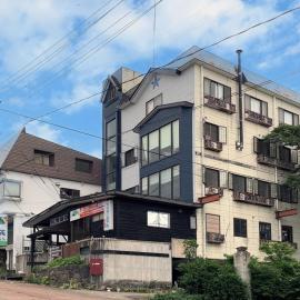 Star Hotel Akakura，位于妙高的酒店