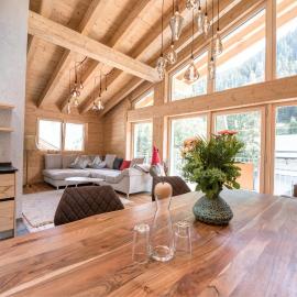 Quality Hosts Arlberg - ALPtyrol Appartements，位于圣安东阿尔贝格的酒店
