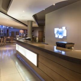 Holiday Inn Express Sandton-Woodmead by IHG,位于约翰内斯堡的酒店