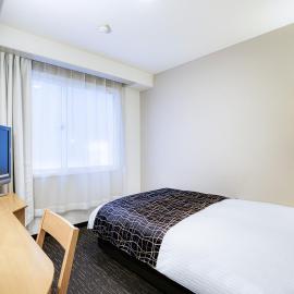APA Hotel Marugame Ekimae Odori，位于丸龟市的酒店