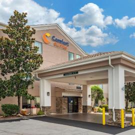 Comfort Suites Cordova，位于孟菲斯的酒店