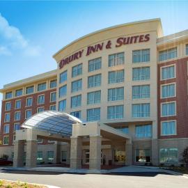 Drury Inn & Suites Burlington，位于伯灵顿的酒店