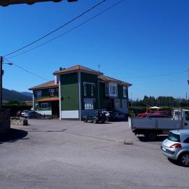 Hotel Restaurante el Fornon，位于Novellana的酒店