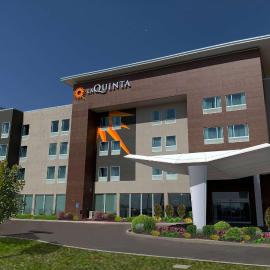 La Quinta Inn & Suites by Wyndham Holbrook Petrified Forest，位于胡尔伯克的酒店