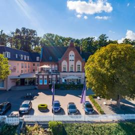 Parkhotel Berghölzchen，位于希尔德斯海姆的酒店