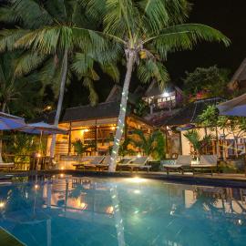 Song Lambung Beach Huts，位于蓝梦岛的酒店