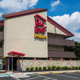 Red Roof Inn PLUS+ Secaucus - Meadowlands，位于锡考克斯的酒店