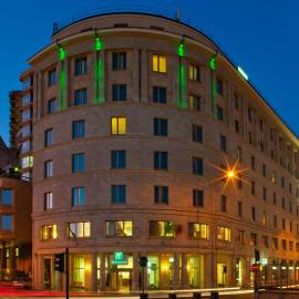 Holiday Inn Genoa City by IHG，位于热那亚的酒店