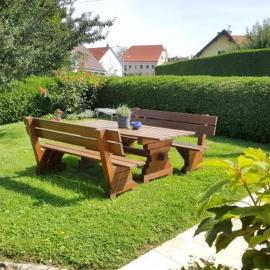 Ferienwohnung Corinna，位于Fehring的酒店