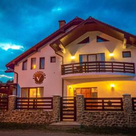 Veronica’s Guesthouse，位于Breb的酒店
