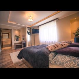 PIANO CAFE b&b，位于梅莱茨的酒店