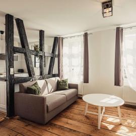 Ferienwohnungen und Boardinghouse Heimbach in Lahr，位于拉尔的酒店
