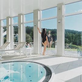 Holimo Hotel,位于斯托尼拉斯奇的酒店