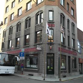 De Bonte Os Hotel & Tower，位于鲁瑟拉勒的酒店