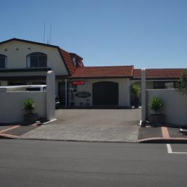 Manfeild Park Motel，位于菲尔丁的酒店