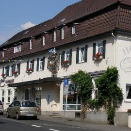 Unser kleines Hotel Café Göbel，位于Laubach的酒店