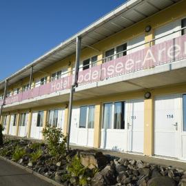 Hotel Bodensee-Arena,位于克罗伊茨林根的酒店