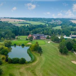 Lakeside Lodge Golf and Country Club，位于亨廷登的酒店