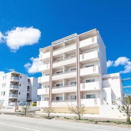 Little Island Okinawa Nago，位于名户的酒店