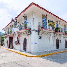 Hotel Isis，位于锡瓦塔塔内霍的酒店